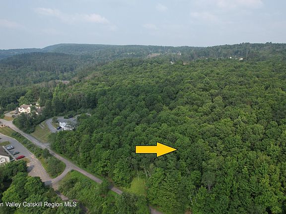 2nd image of 00* Timberwolf Road