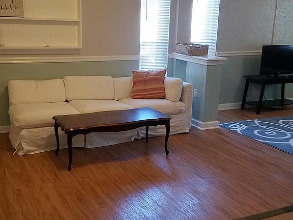 5th image of 100 Cadiz St APT 110