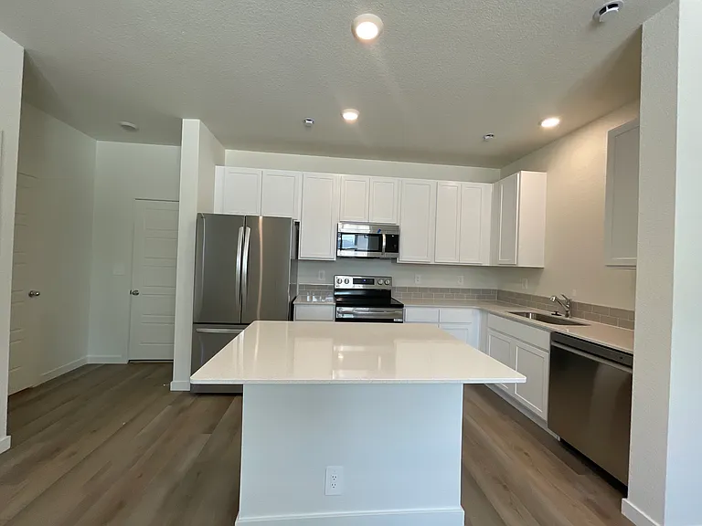 3744 Katina Way — Photo 6