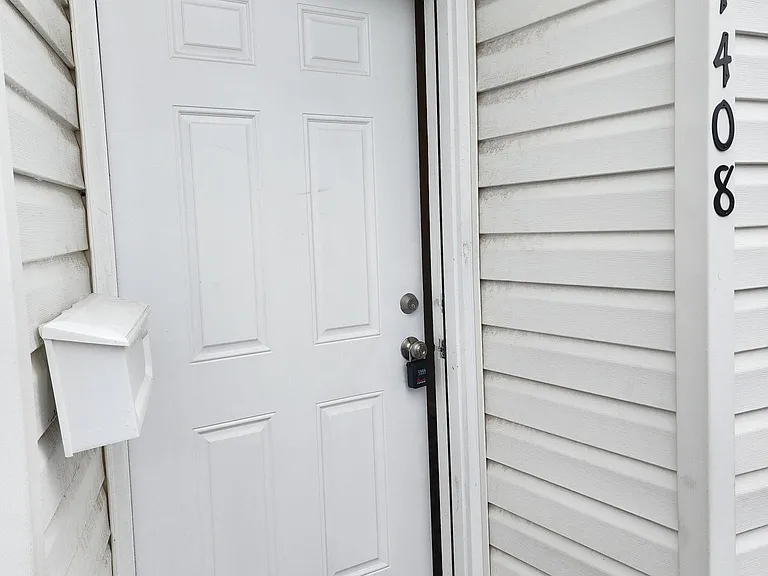 1408 S Broad St #2 — Photo 2