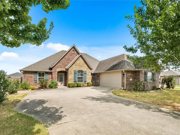 709 SW Barn Valley Rd, Bentonville, AR 72712
