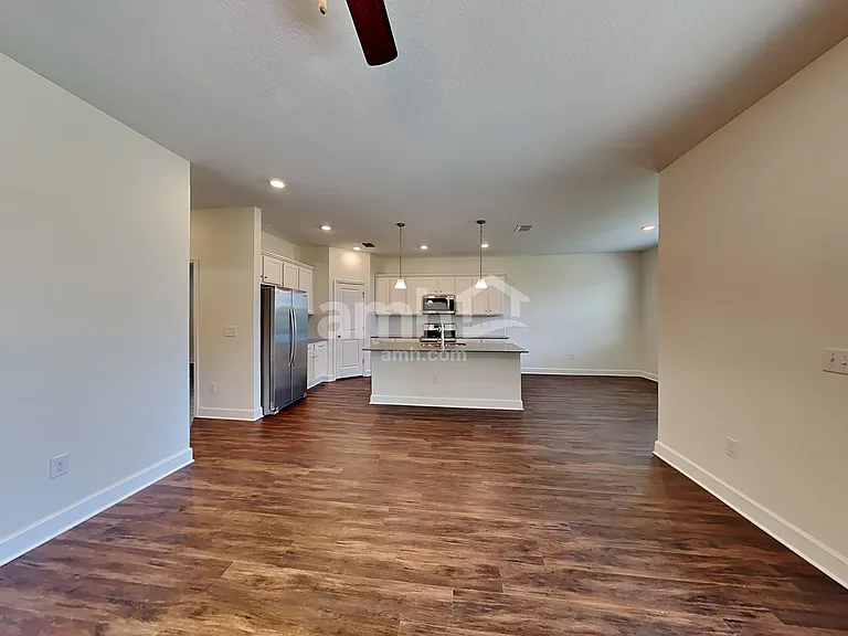 2107 Saffron Walden Dr — Photo 20