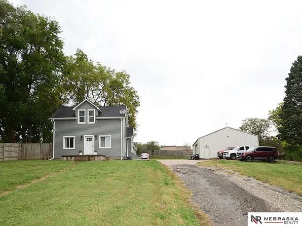 5114 Q St, Omaha, NE 68117