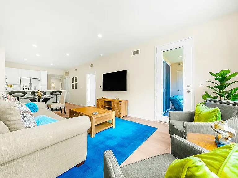 350 K St #416 — Photo 4