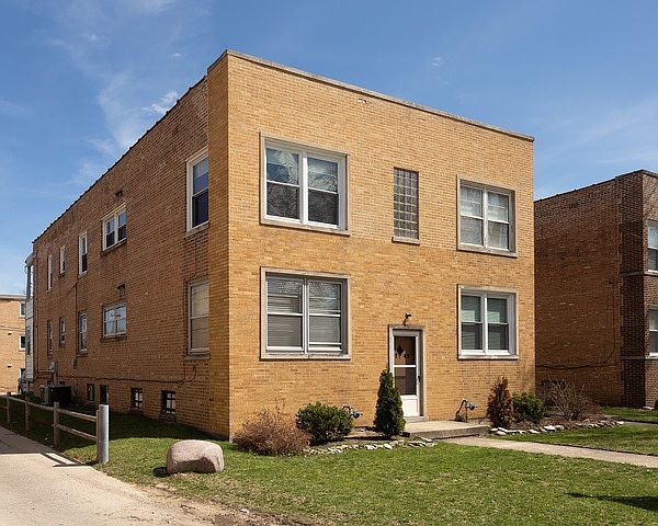 1st image of 9145 Lacrosse Ave #2N