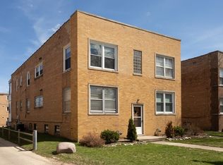 9145 Lacrosse Ave #2N, Skokie, IL 60077