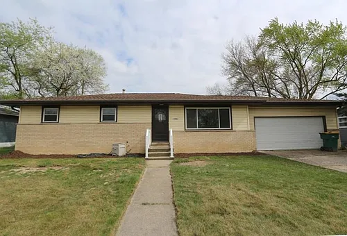 5963 McKinley St Photo 1