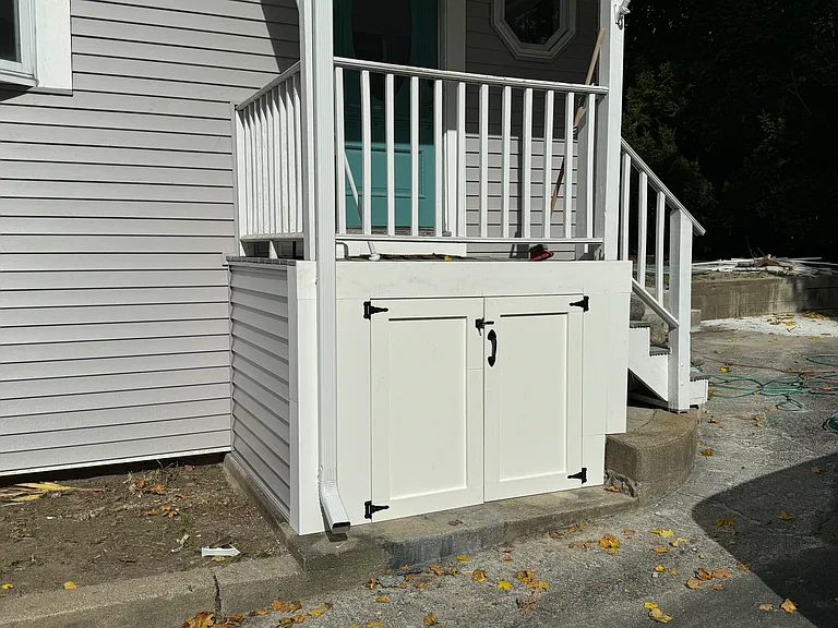 904 Main St — Photo 13