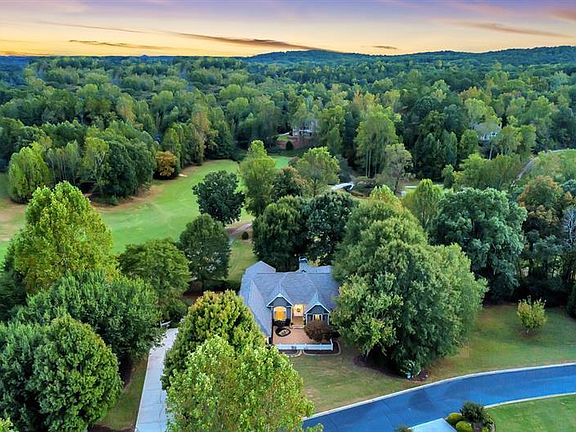 3rd image of 115 Granny Smith Cir