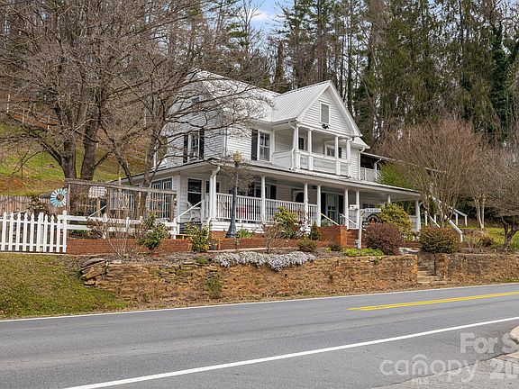 2nd image of 364 Haywood Rd