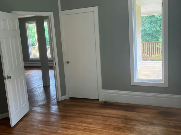 24 Mount Globe St #1, Fitchburg, MA 01420