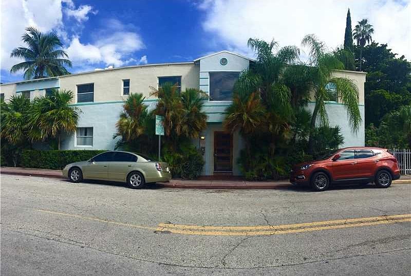 1st image of 1001 7th St #405