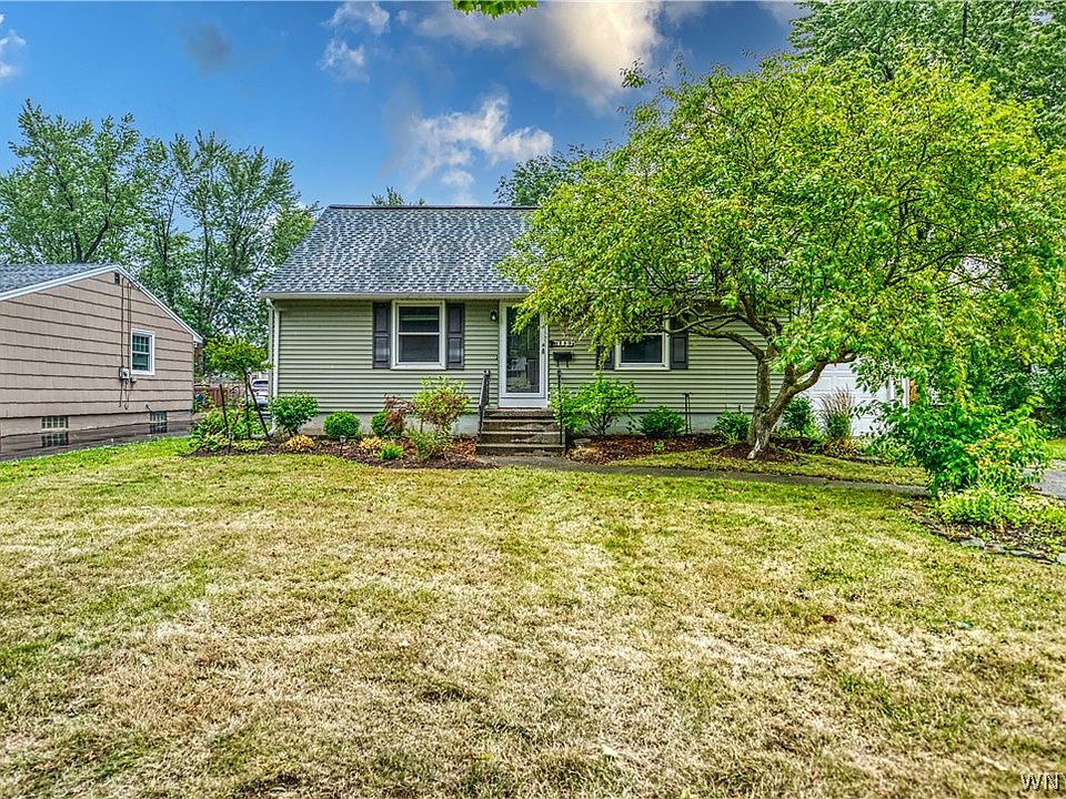 1st image of 233 Park Forest Dr