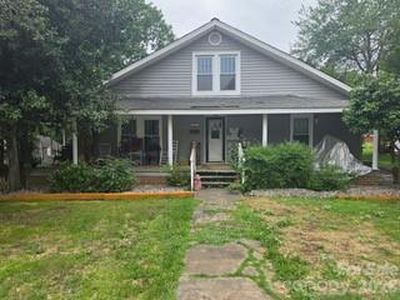 427 E Mills Ave, Mooresville, NC, 28115