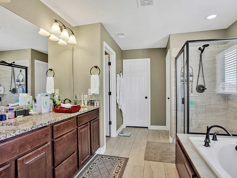 12761 Fisher St — Photo 8