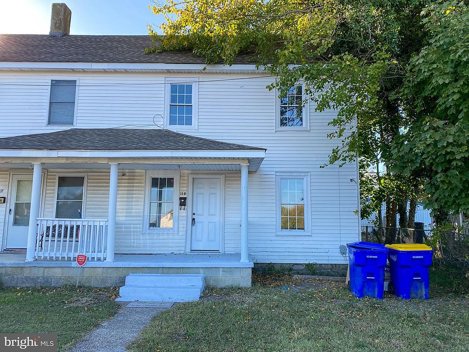 1st image of 119 Railroad Ave