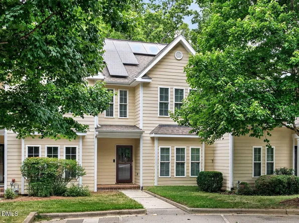 137 Lanigan Pl, Cary, NC 27513