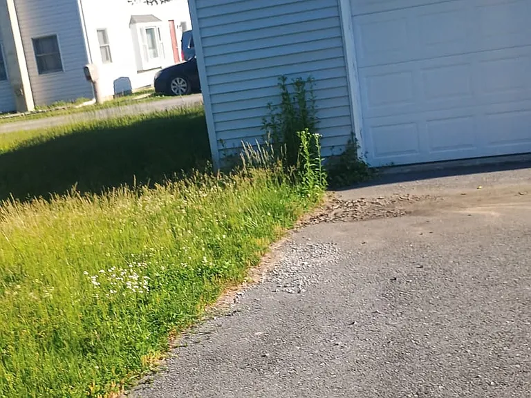 51 Old Bowers Rd — Photo 2