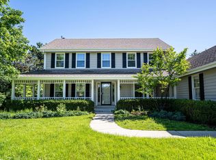 4390 Highfield Ct, Brookfield, WI 53045