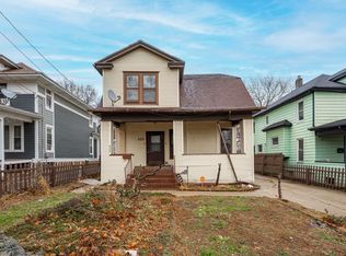 425 N Hinkley Ave, Rockford, IL 61101