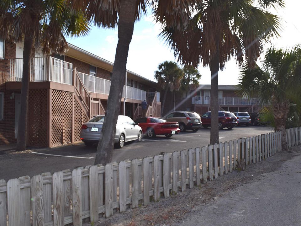 1st image of 315 Bream Ave Unit 106