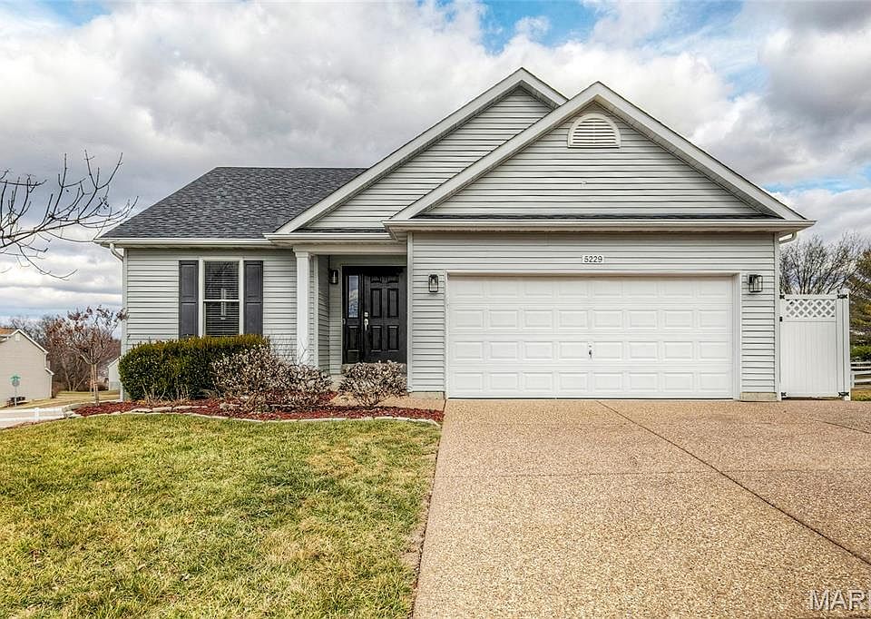 1st image of 5229 Woosencraft Dr