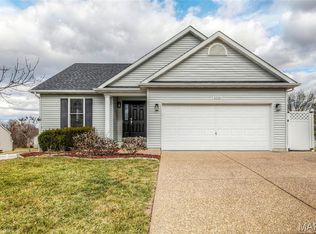 5229 Woosencraft Dr, Wentzville, MO 63385