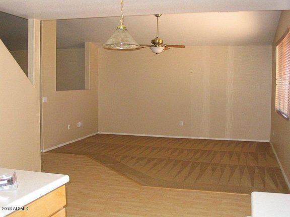 3rd image of 4034 E Melinda Ln