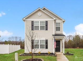 1743 Overcreek Cir, Winston Salem, NC 27127