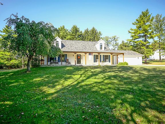 2nd image of 161 Shady Ln