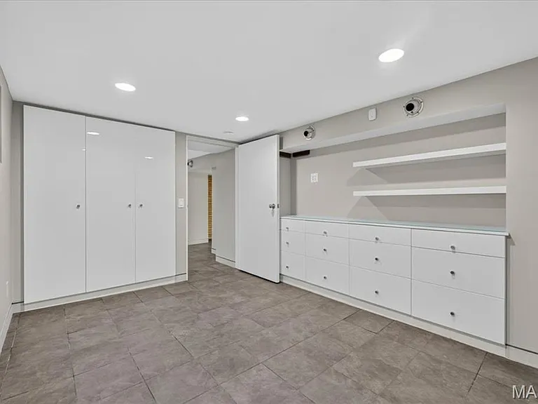 7122 Nashville Ave — Photo 24