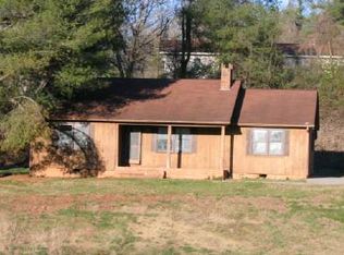 75 Spring St, East Ellijay, GA 30540