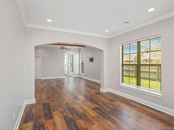 5th image of 4950 Chapelwood Dr