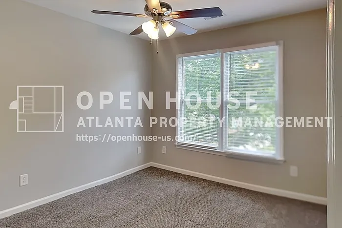 105 Cottage Oaks Ln — Photo 13