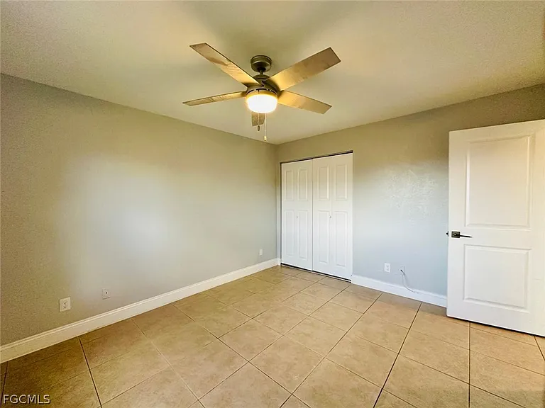 709 SE 8th Ter #1 — Photo 7