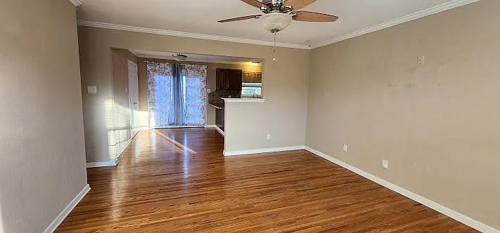 3 bed, 1.5 bath, 1108 sqft, $1,200 — Photo 2