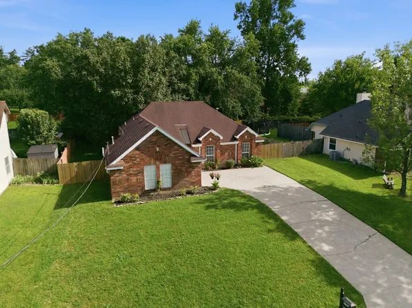 4451 S Trace Blvd, Old Hickory, TN 37138
