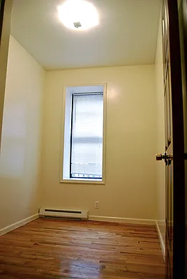 Rented by Bohemia Realty Group | media 28