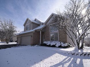 39W543 Sulley Dr, Geneva, IL 60134