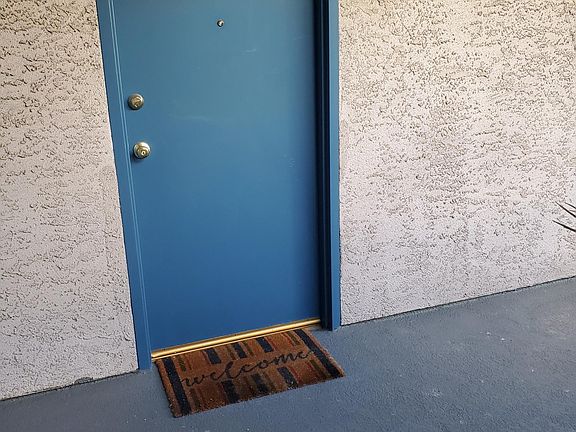 4th image of 12840 Moorpark St APT 110