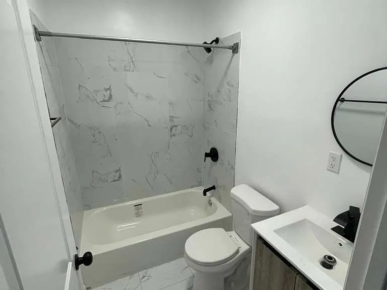 387 Avon Ave #D1 — Photo 3