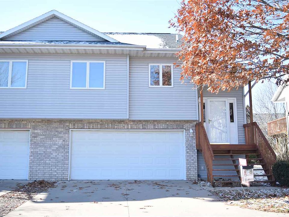 1st image of 30 Shannon Dr