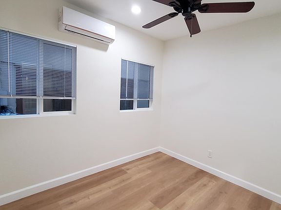 Office / bedroom