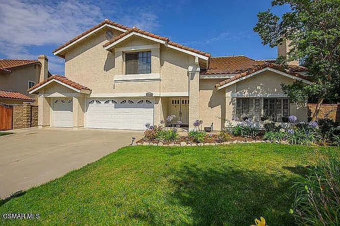 4046 Oak Glen Ct — Photo 1