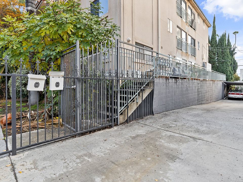 1st image of 4608 Greenwood Pl #A