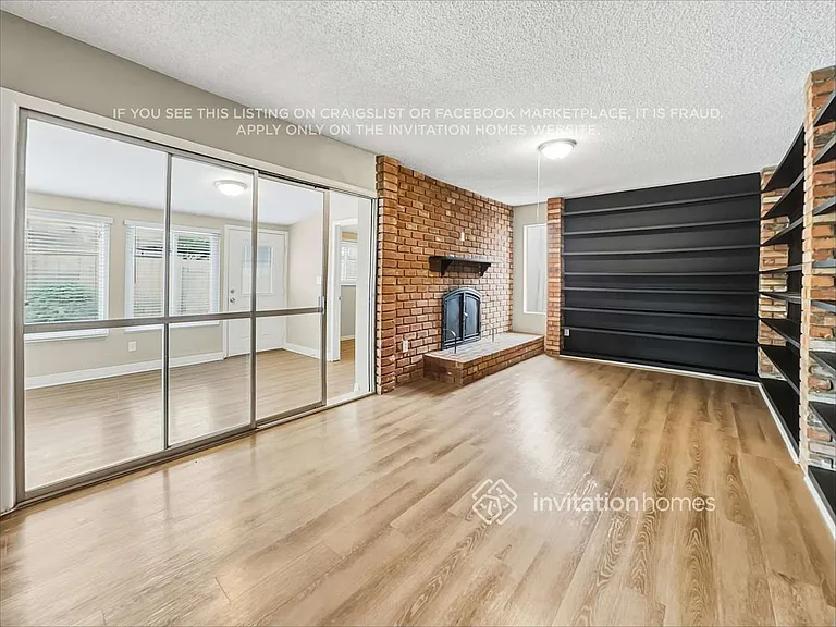 4206 W Eva St — Photo 4