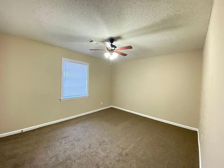 6517 Farmstead Rd — Photo 11