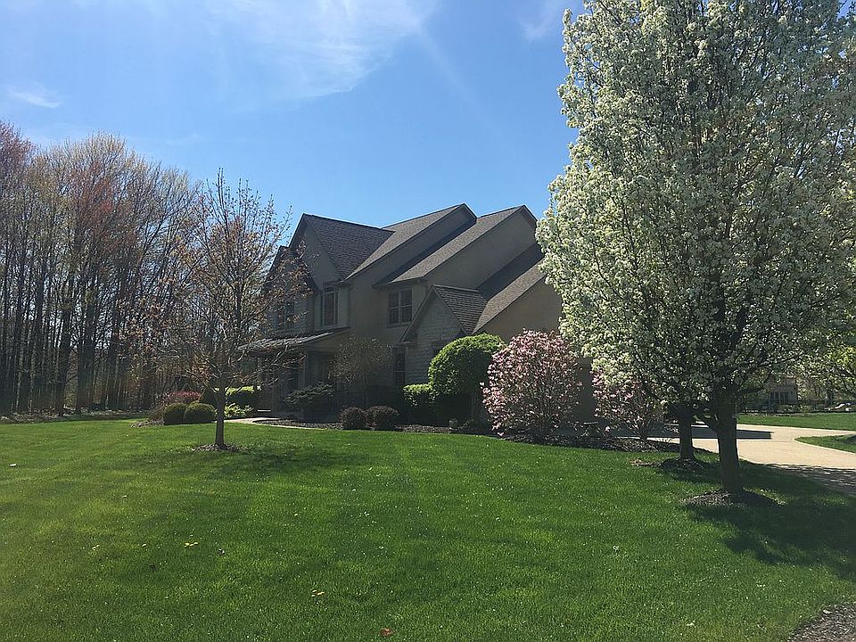 2nd image of 3012 Summerview Pl