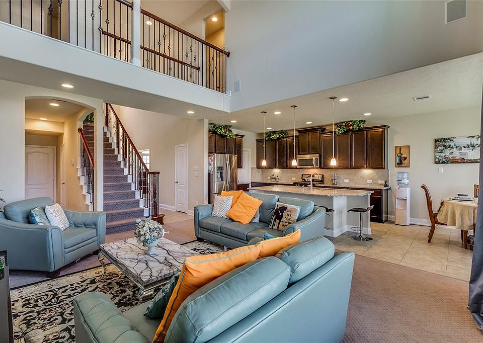 1st image of 3811 Goldleaf Trail Dr