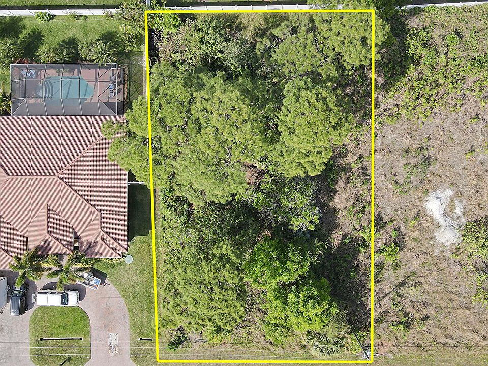 1st image of 2241 SW Elmwood Avenue